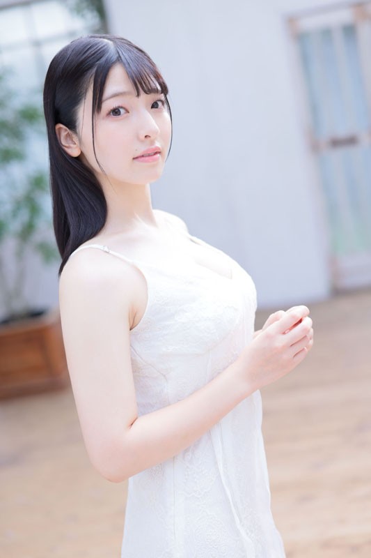 彩月七緒(Satsuki Nao)个人资料照片